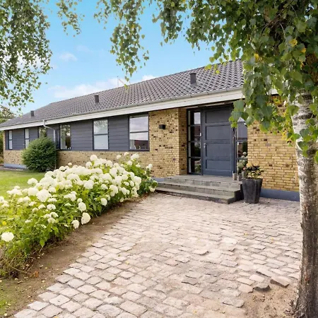 Ingwelde - 5km From The Sea In Nw Jutland By Interhome Holiday home *